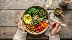 Proporção equilibrada de proteínas, gorduras e hidratos de carbono para a perda de peso