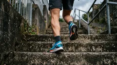 Escadas em vez do elevador: benefício ou risco oculto