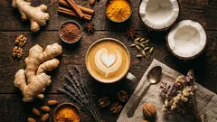 O que acrescentar ao café para realçar o sabor: 12 ideias naturais (e como dosear)